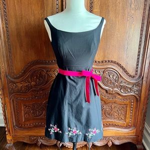 Shoshanna Embroidered Mini-Dress (Black, Size 2)